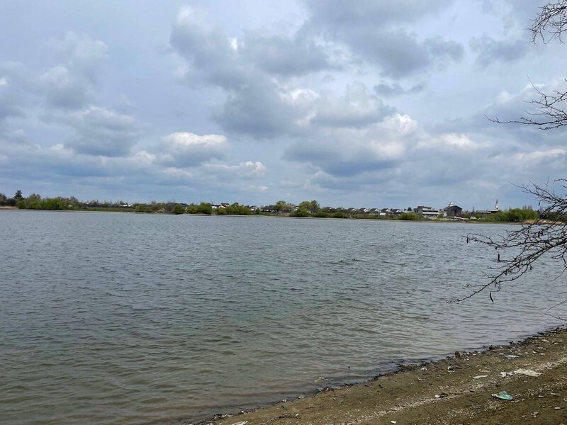 Buftea, Samurcasi, teren cu deschidere la lac